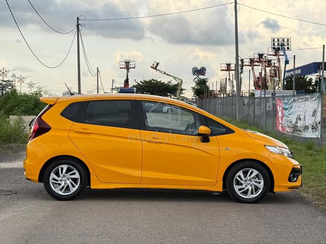 2018 Honda JAZZ 1.5 E (A) *FULL LOAN* 3 YRS WRNTY* - 4