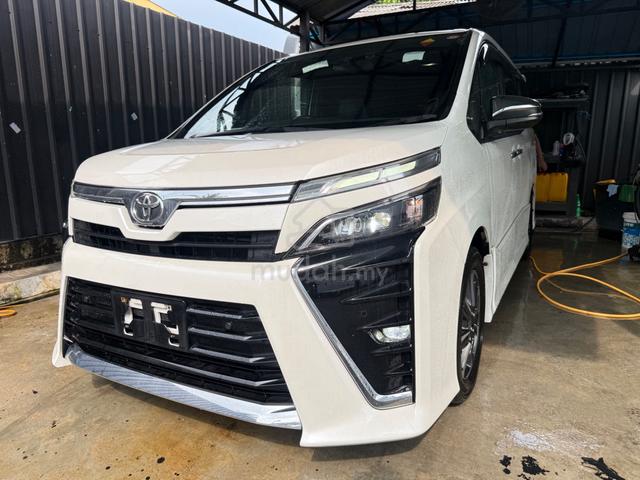 2021 VOXY 2.0 ZS KIRAMEKI  Price with duty UNREG - 1