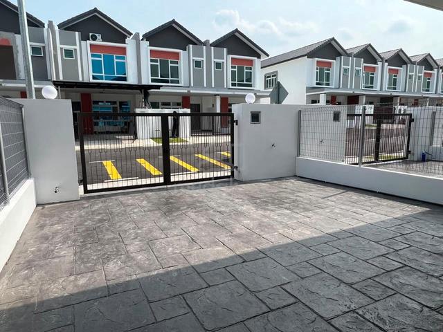 Bandar Putra Marvela Double Storety Terrace House,Kulai 1