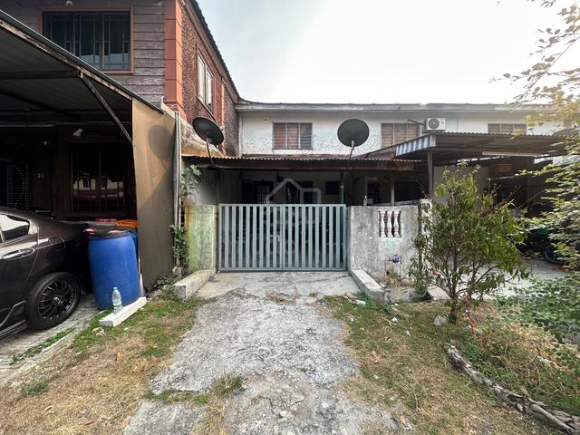 FULL LOAN Bandar Sultan Suleiman Port Klang Double Storey Terrace 1