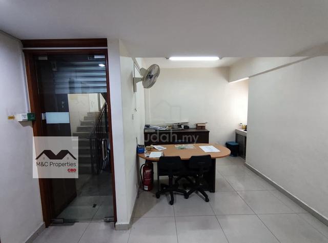 Oakland Commercial Centre First Floor 2 Adjoining Unit For Sale!! 1
