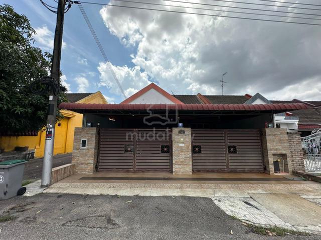 Taman Daya (Gated Guarded) Single Storey (Endlot) Fully Renovated 1