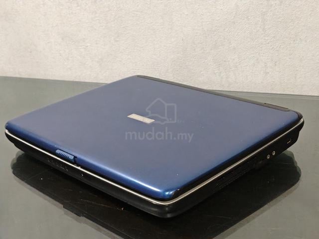 Toshiba Satellite A60 vintage year 2004 laptop - photo 4 of 6