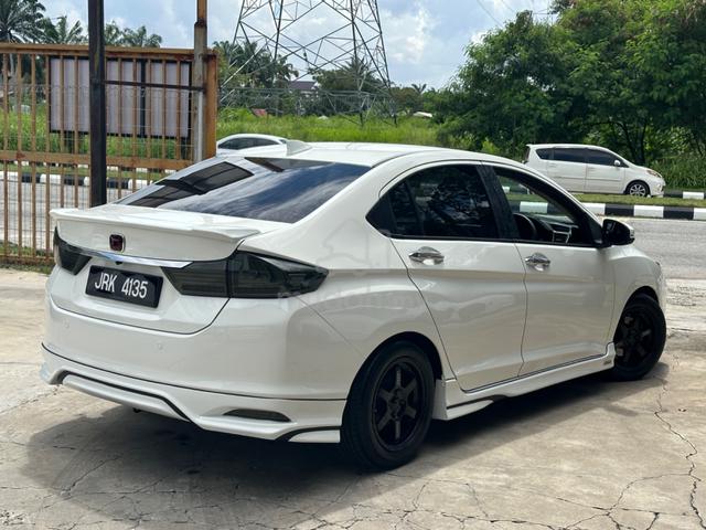 2017 Honda CITY 1.5 E FACELIFT (A)ZERO DEPO CANTIK - 2