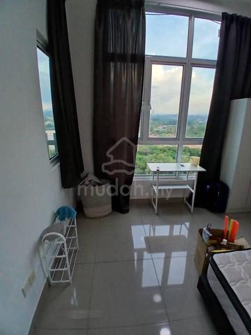 Bukit Puchong Small Room For Rent (Female Unit) 1