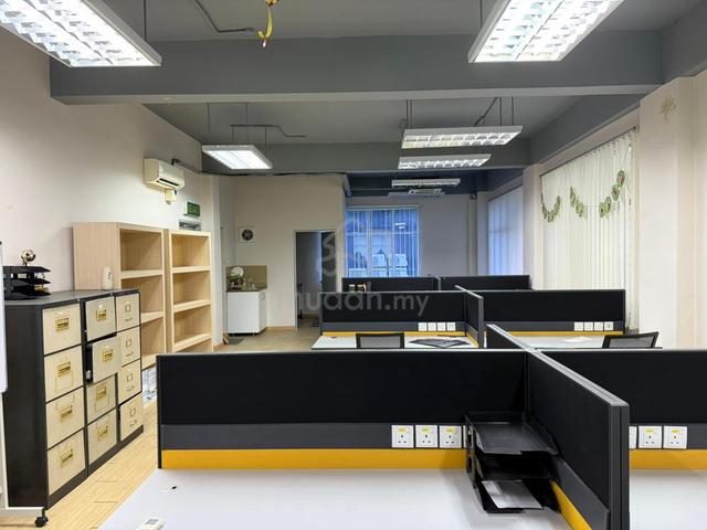 Fully Furnished office for rent 1