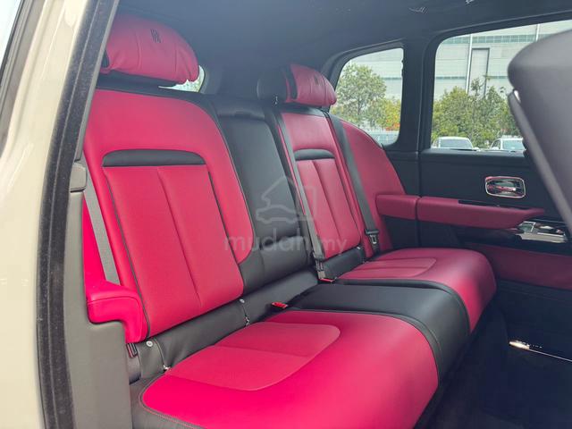 2023 Rolls Royce CULLINAN AWD 6.75 V12 (A) - 4