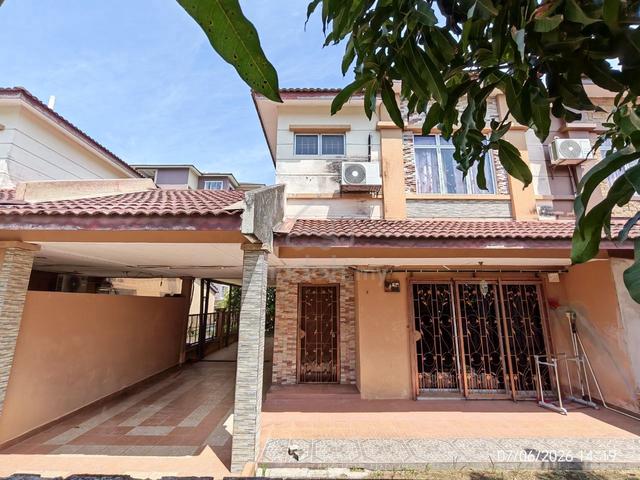 Double Storey Semi D Saujana Utama 2, Sg Buloh 1