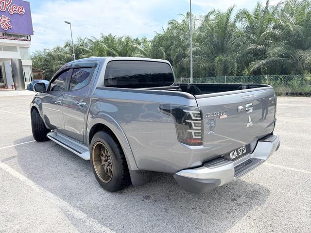 2017 Mitsubishi TRITON 2.4 VGT A/T (A) - 2