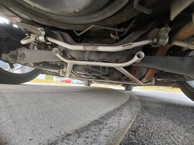2010 Honda STREAM 2.0 I-VTEC RSZ (A) - 4
