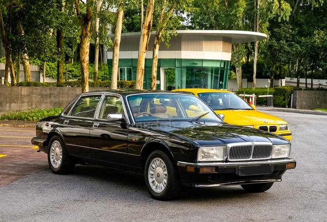 1990 Jaguar Daimler Sovereign XJ40 (4.0) - 2