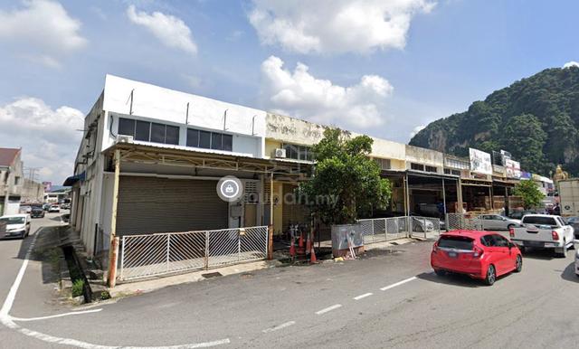 Kawasan Industri Batu Caves 1.5 Storey Factory for Rent 1