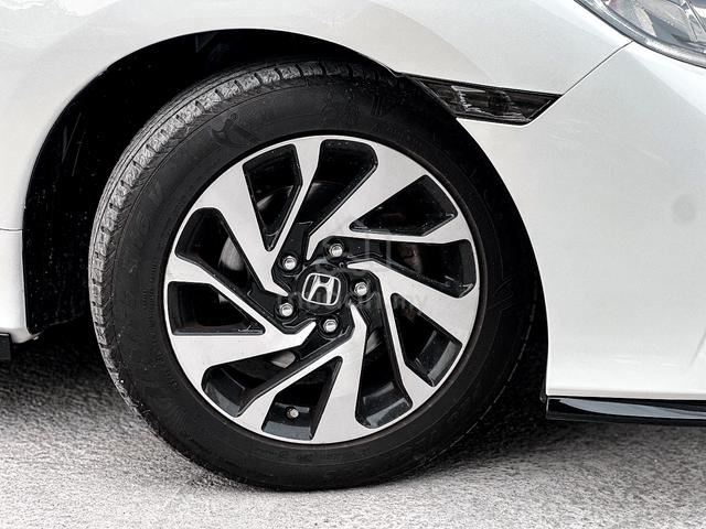 ONE HANDSOME OWR 2017 Honda CIVIC 1.8 S i-VTEC (A) - 5