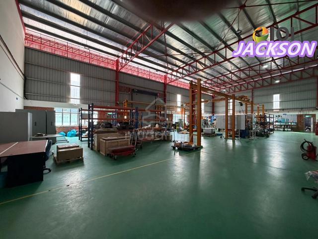 Kulim Tmn Waja Nice Semi D Factory For Rent Full Renovation Rare unit! 1