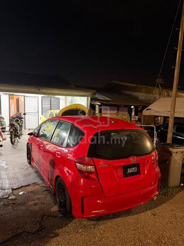 2014 Honda JAZZ 1.5 FACELIFT (A) - 2