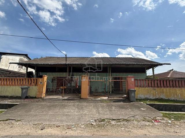 Kampung Ungku Mohsin @ Tampoi @ JB Single Storey Semi Detached House 1