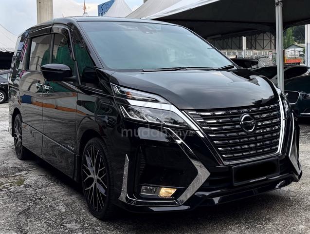 2025 Nissan WRTY 2027 SERENA 2.0 IMPUL PREMIUM 17K - 2