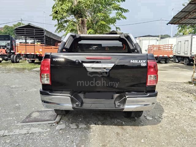 2017 Toyota Hilux Double Cab 2.4 G (A) | 4X4 - 4