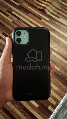 Iphone 11 - photo 2 of 5