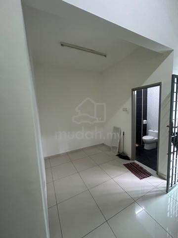 Room for rent 1