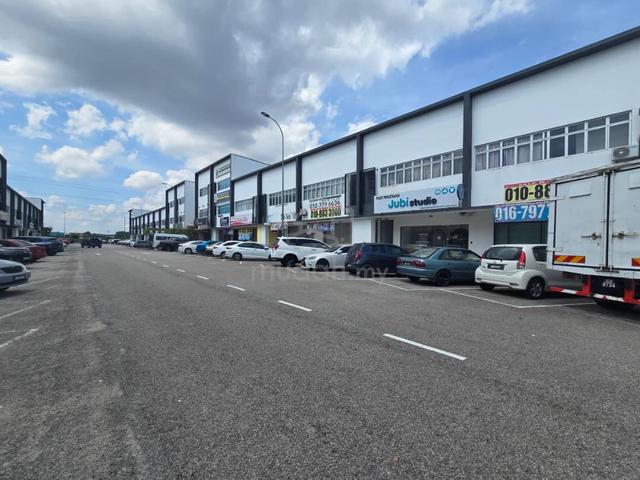 Kulai Indahpura Jln Kiambang Double Storey Shoplot For Sales 1