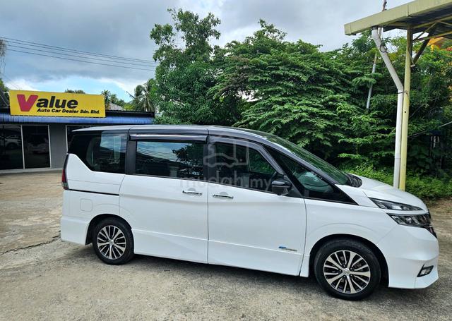 2018 Nissan SERENA 2.0 HIGHWAY Star Full-Spec - 2