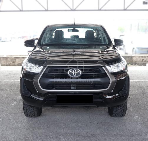 2021 Toyota HILUX 2.4 E FACELIFT AT Low Mileage - 2