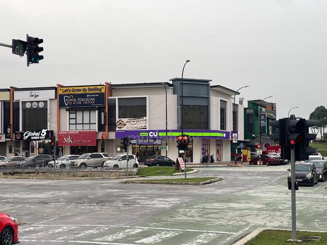 HOT! Facing MAIN ROAD CORNER LOT Shoplot Prisma2 Alam Impian Shah Alam 1