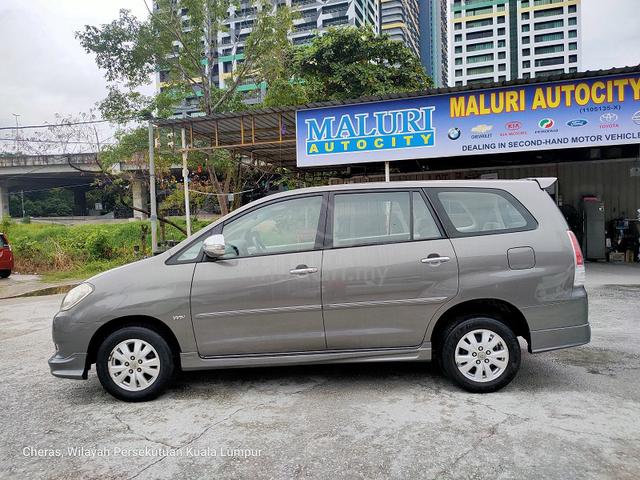 INNOVA 2.0 G FACELIFT (A)Mileage 153k, One Owner - 2