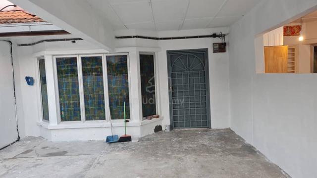 Double Storey House at Desa Indama 2, Taman Sentosa, Klang 1