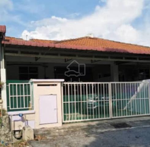 [Open Facing] 1 Sty House Taman Mawar, Salak Tinggi Sepang 1