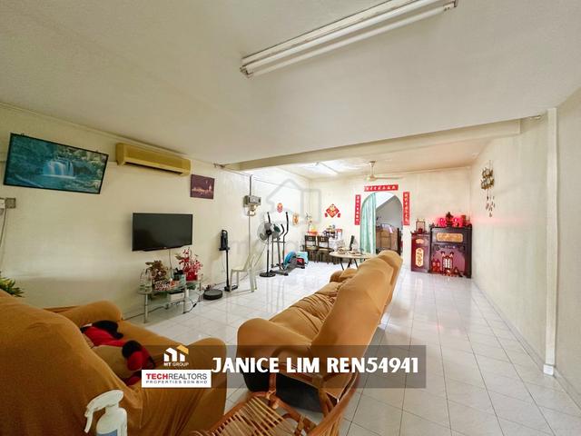 Taman Semarak Renovated Double Storey Terrace near to Icon City 1
