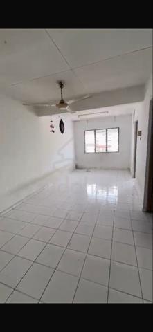 damansara damai Pangsapuri Idaman apartment 1