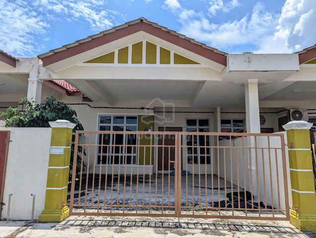 [FREEHOLD ] Single Storey,Taman Hajah Yon,Chenderah , Jasin 1