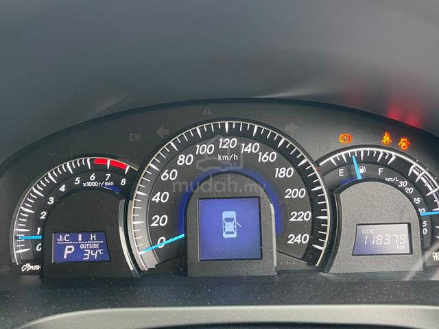 2013 Toyota CAMRY 2.5 V (A) ONE OWNER FULL LOAN - 5