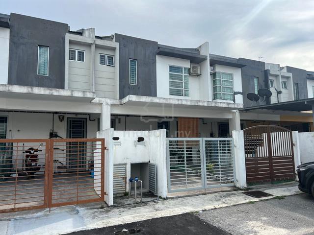 Townhouse Semenyih Mewah ,kaseh height semenyih 1