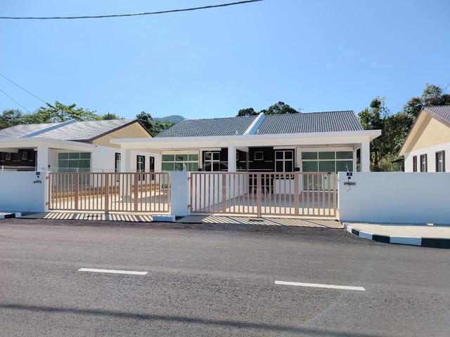 Rumah Berkembar Setingkat di Baling,Kedah 1