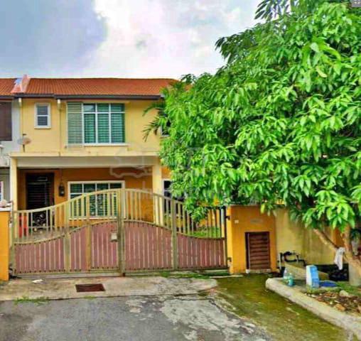 Rumah Teres Untuk Disewa 1
