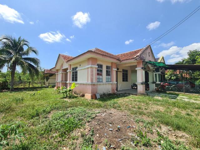 Freehold | Corner Lot | Semi D Setingkat Pantai Sepang Putra Sg Pelek 2