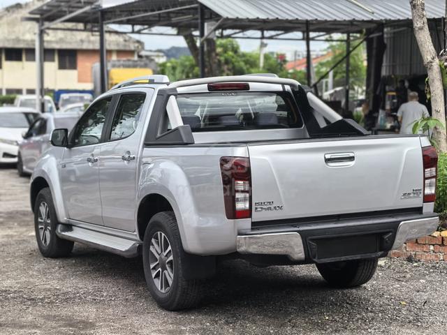 2015 Isuzu D-MAX 2.5 4X4 (A) - 3