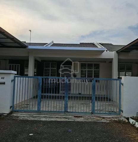 1-Storey Terrace, Taman Kerian Putra, Parit Buntar, Perak 1