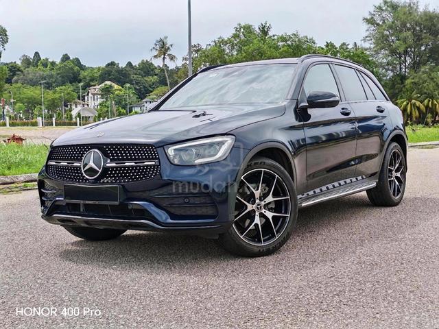 2021 Mercedes Benz GLC300 4MATIC AMG LINE 2.0L (A) - 1