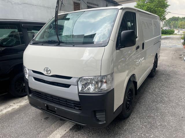 2026 Toyota HIACE 3.0 PANEL VAN MY24 KDH201 (M) - 1