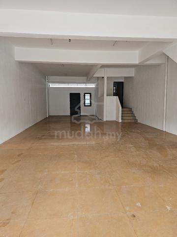 2 sty shop lot at bakawali tmn johor jaya jb 2