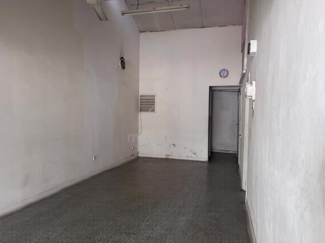 Jalan SS 5A Kelana Jaya Below Market Price 100% Loan Fully Extended 1