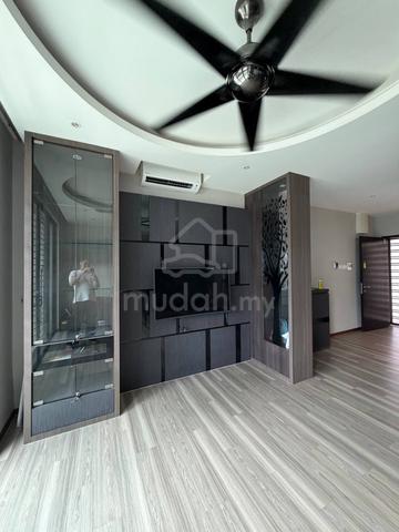 Crescent Bay Suites 1