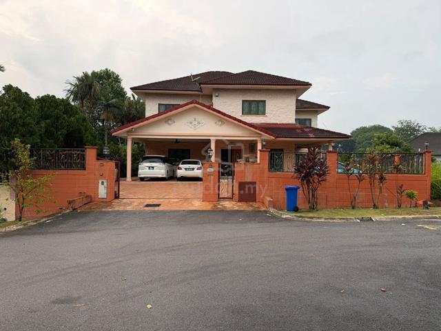SPACIOUS Double Storey Bungalow House Seksyen 9, Shah Alam 1