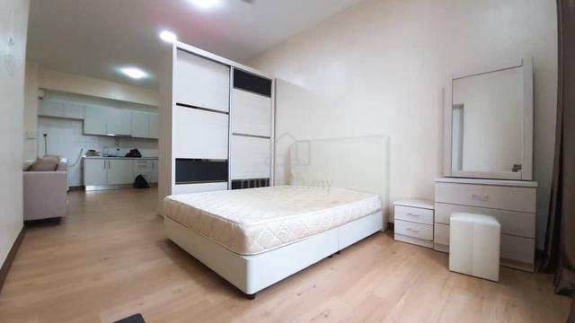 Greenfield Regency 1