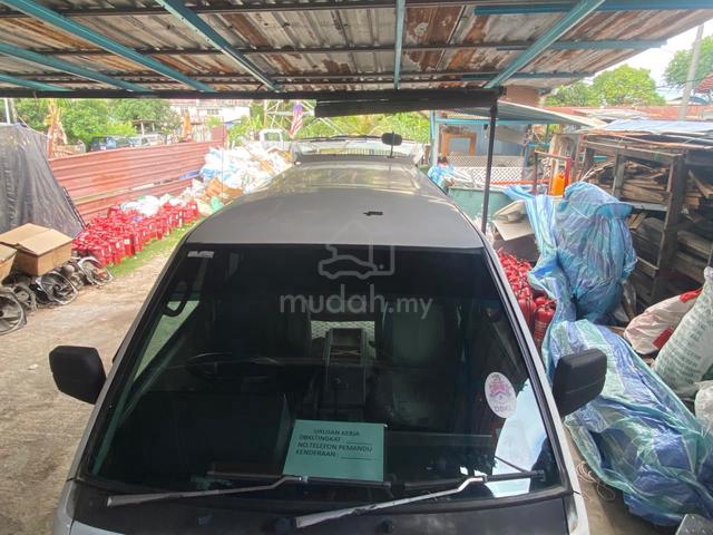 1996 Nissan CARAVAN 2.5 CBU (M) - 1