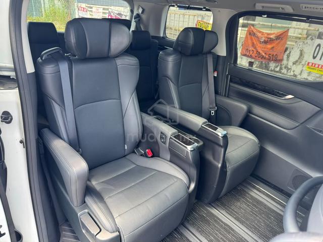 2022 Toyota ALPHARD 2.5 SC - FULL LOAN!! - 3